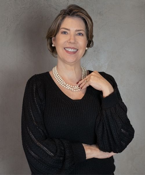 Flávia Sant’Anna Benites