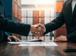 O TARIFAÇO DE TRUMP E A REVISÃO DE CONTRATOS INTERNACIONAIS