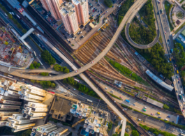 Desafios da infraestrutura brasileira para convergir sustentabilidade, digitalização inteligente e resiliência física